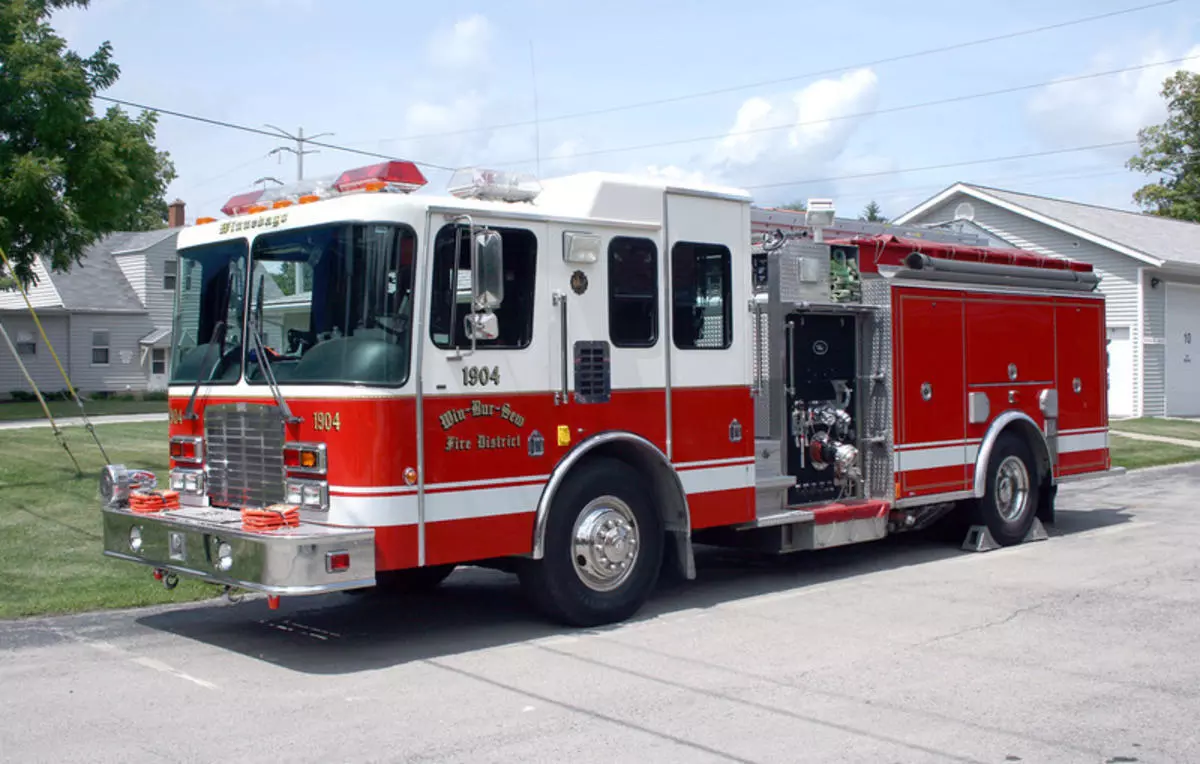 Win-Bur-Sew Fire Engine